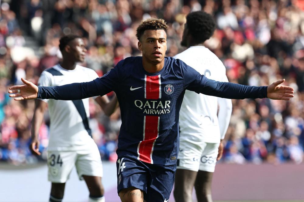 对阵纽卡斯 对阵纽卡斯